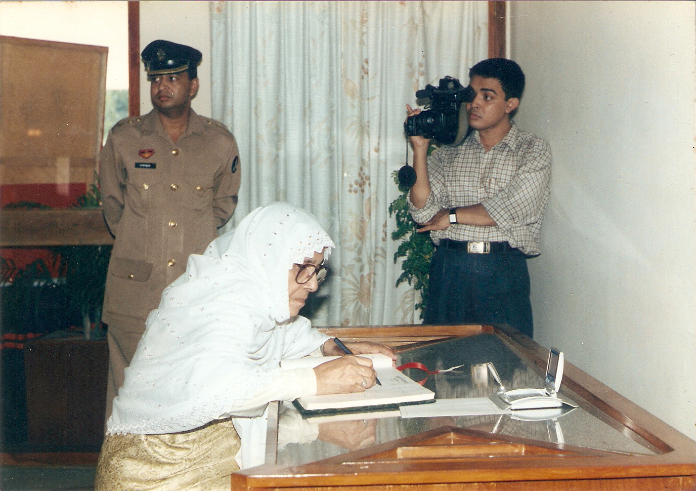 Begum Ghani Signing visitor's book